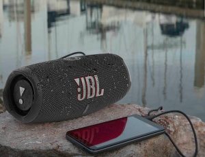 JBL Charge 5 vs Marshall Emberton II diferença JBL Charge 5 vs Marshall Emberton II diferença