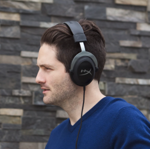 Logitech G432 vs HyperX Cloud II diferença