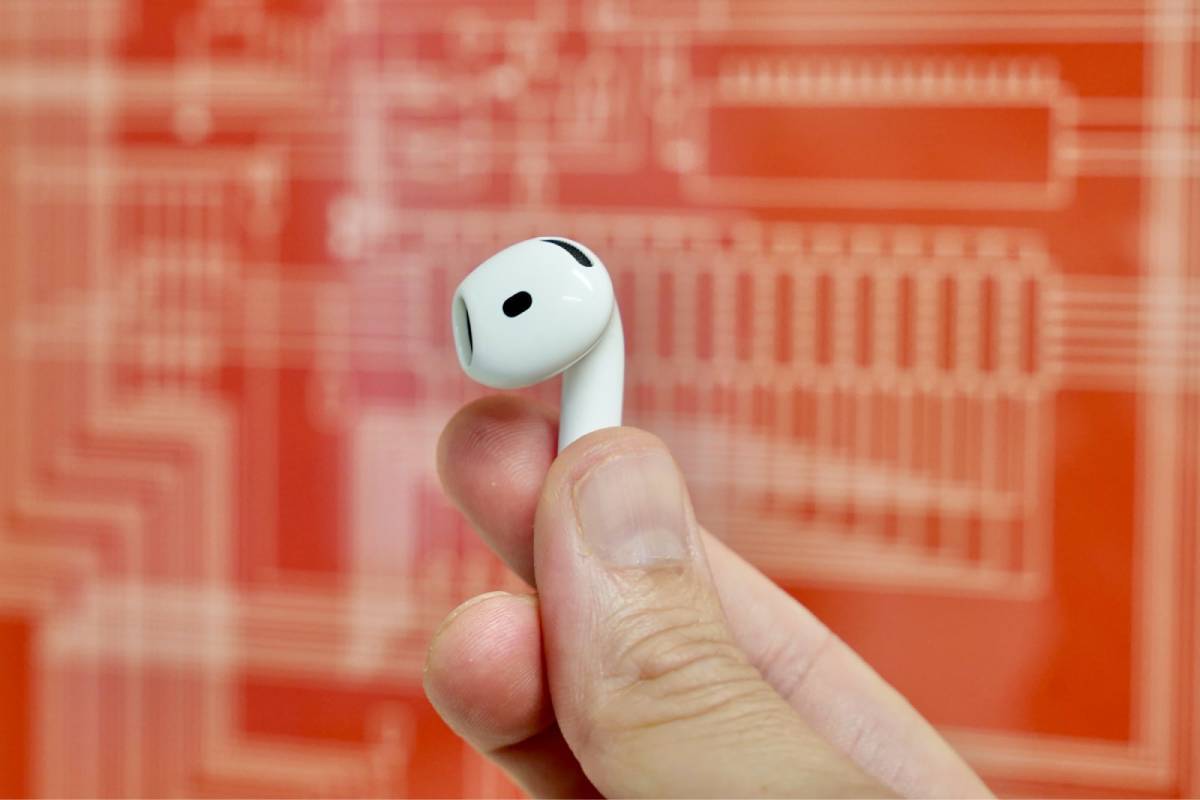 AirPods 4 vs Beats Studio Buds Plus diferenças AirPods 4 vs Beats Studio Buds Plus diferenças